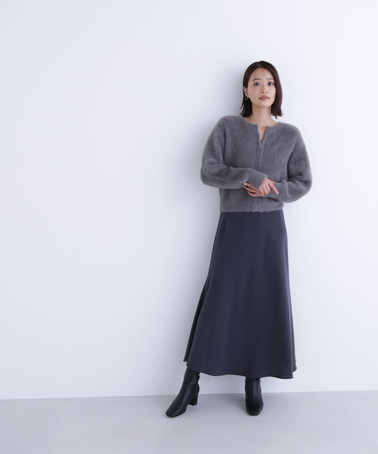 ヘアリージップカーディガン