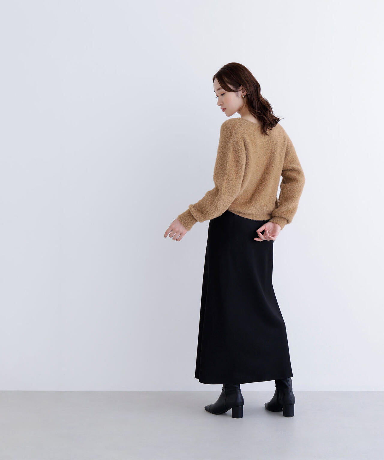 ヘアリージップカーディガン