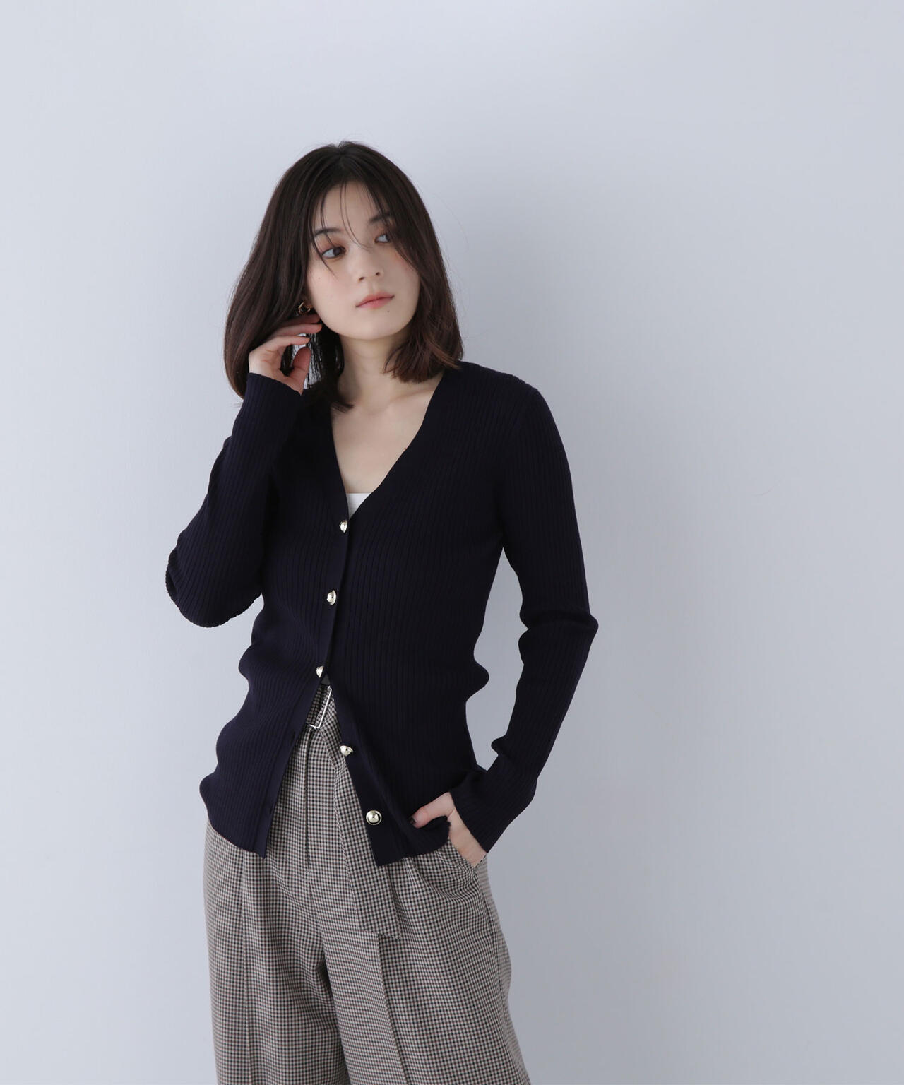 ゴールドボタンリブカーディガン