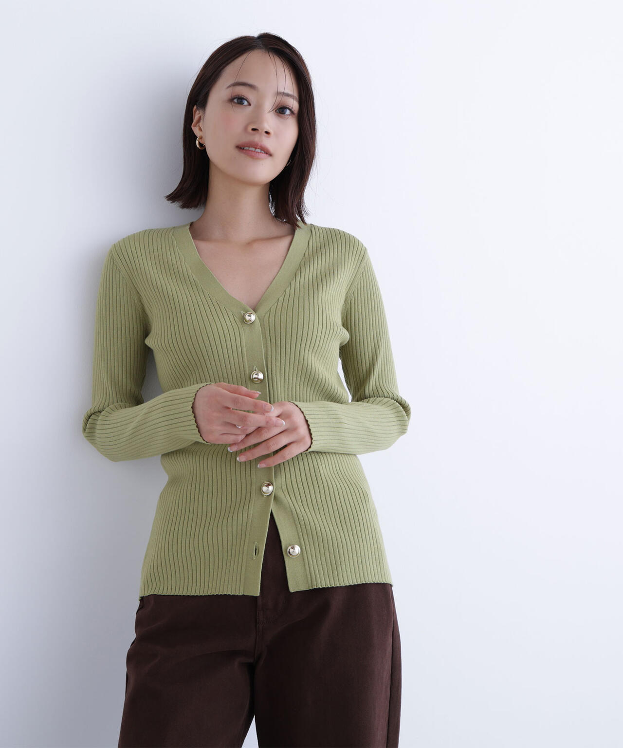 ゴールドボタンリブカーディガン