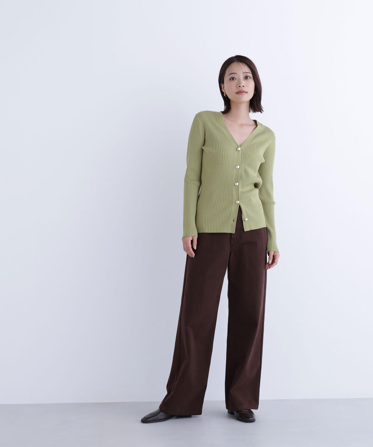 ゴールドボタンリブカーディガン