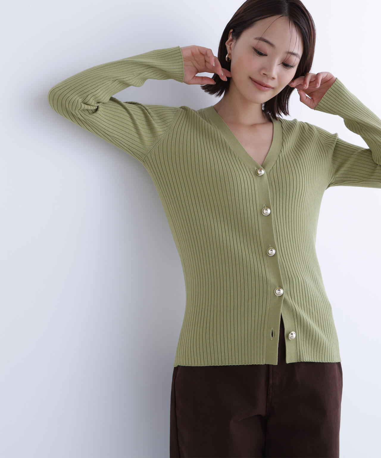 ゴールドボタンリブカーディガン