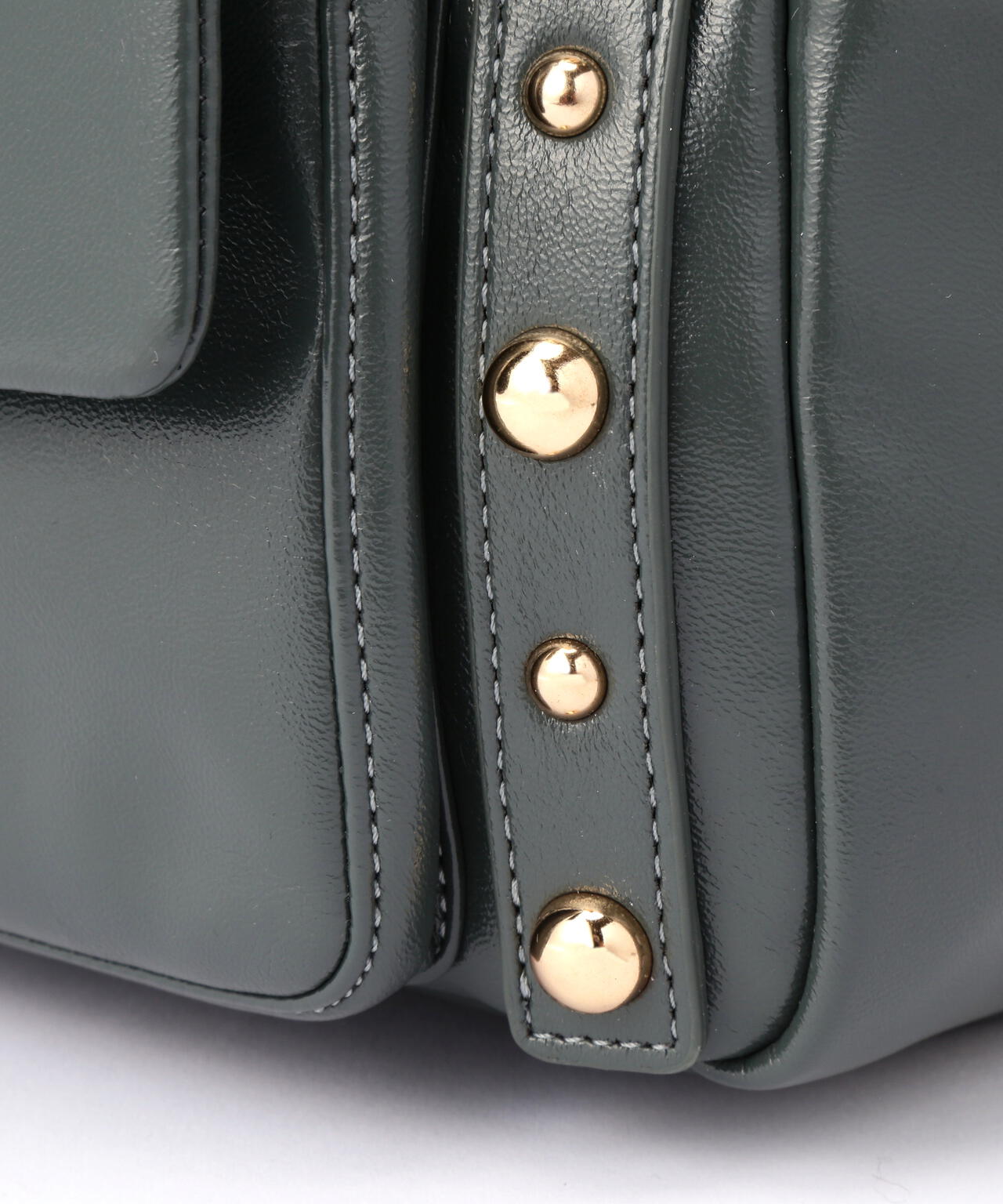 【Oggi掲載】メタルスタッズスクエアボストンバッグ