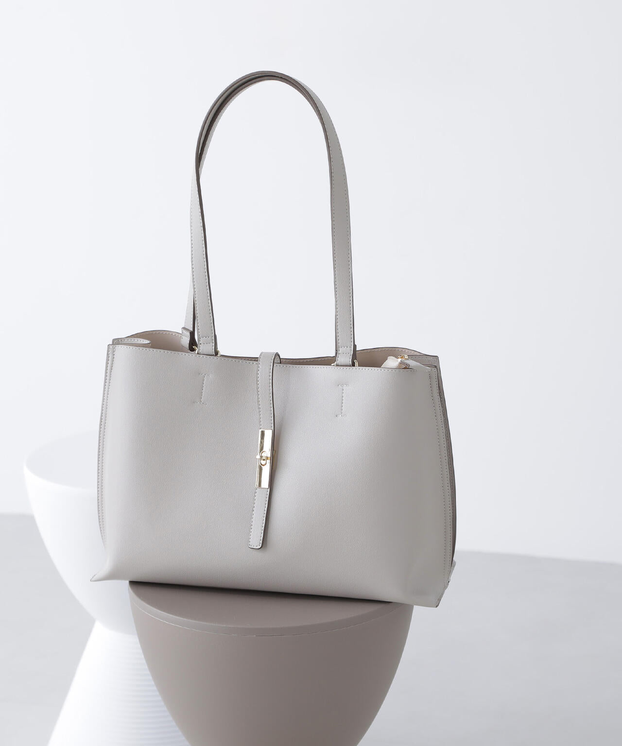 エブリデイラージトートバッグ