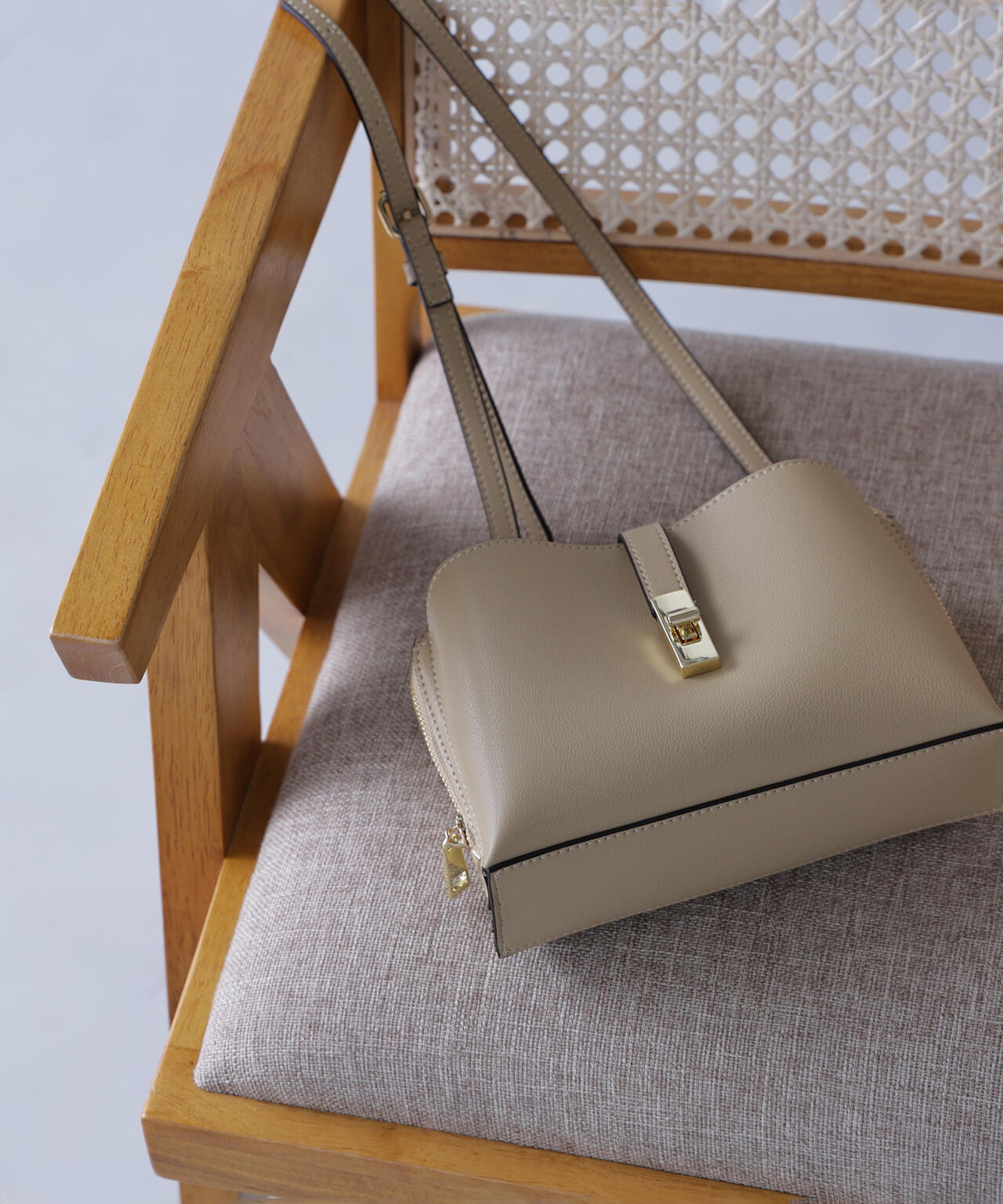 【Oggi掲載】ライトウォレットショルダーバッグ