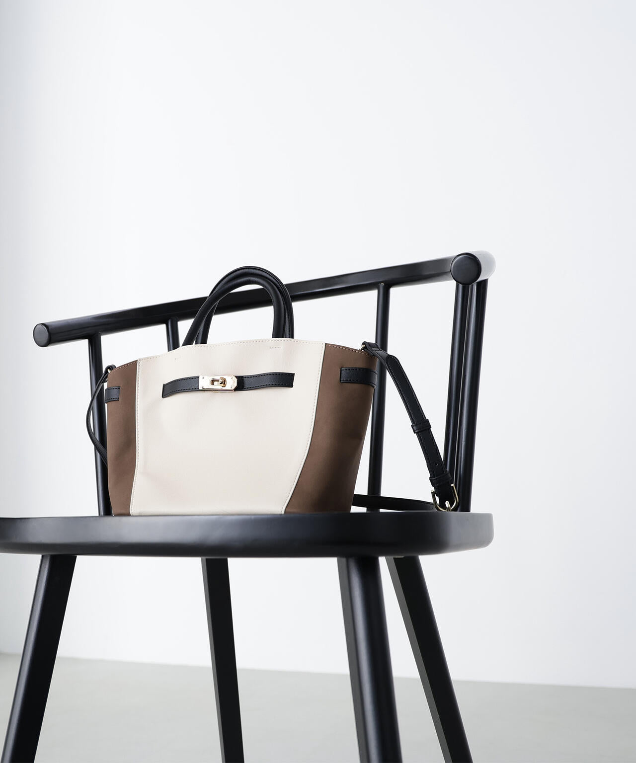 ナチュラルビューティーベーシック（NATURAL BEAUTY BASIC）/トライカラーコンビバケットバッグ トライカラーコンビバケットバッグ | NATURAL BEAUTY BASIC