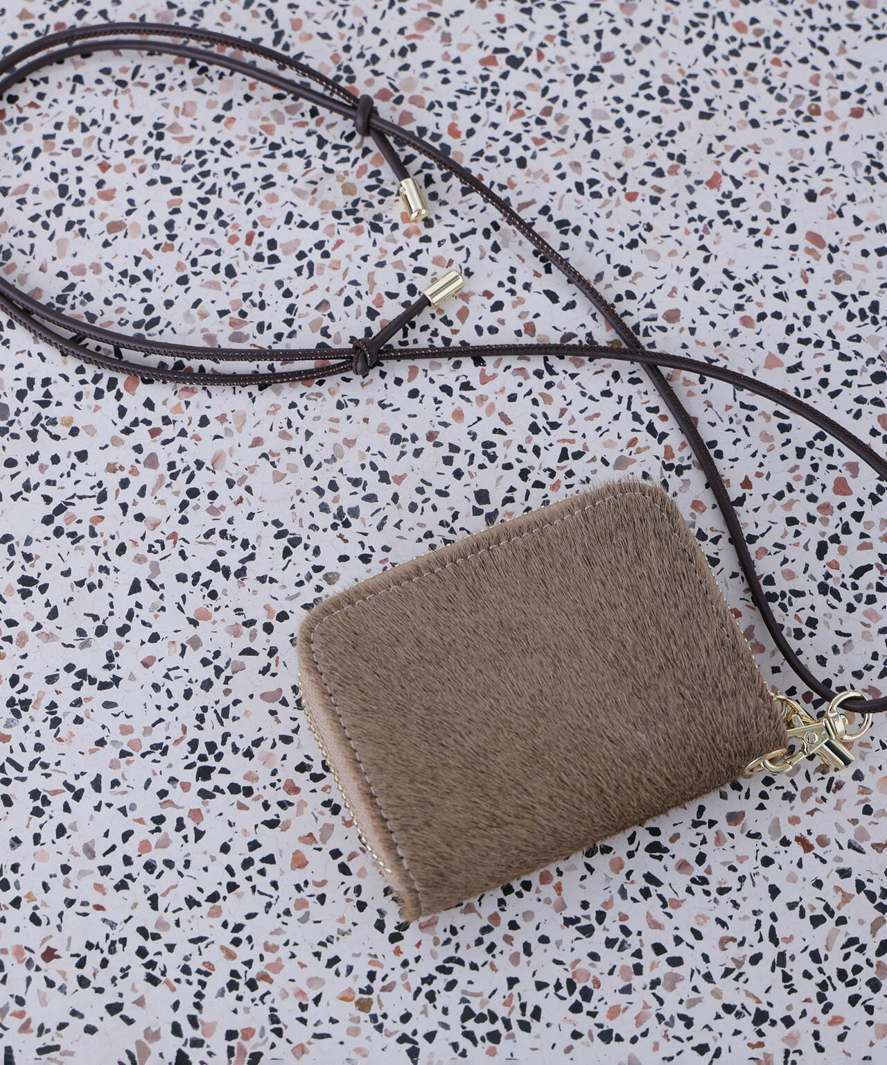 ヘアカーフアコーディオンネックレット