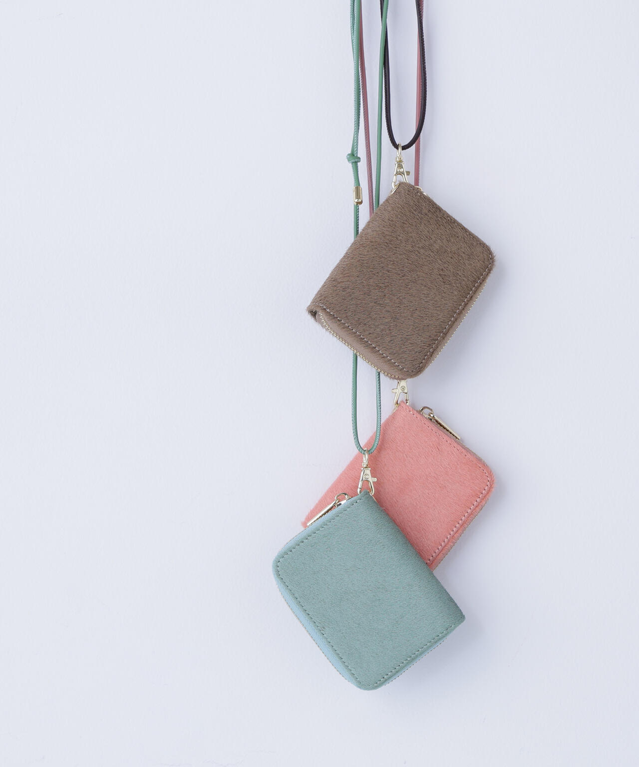 ヘアカーフアコーディオンネックレット