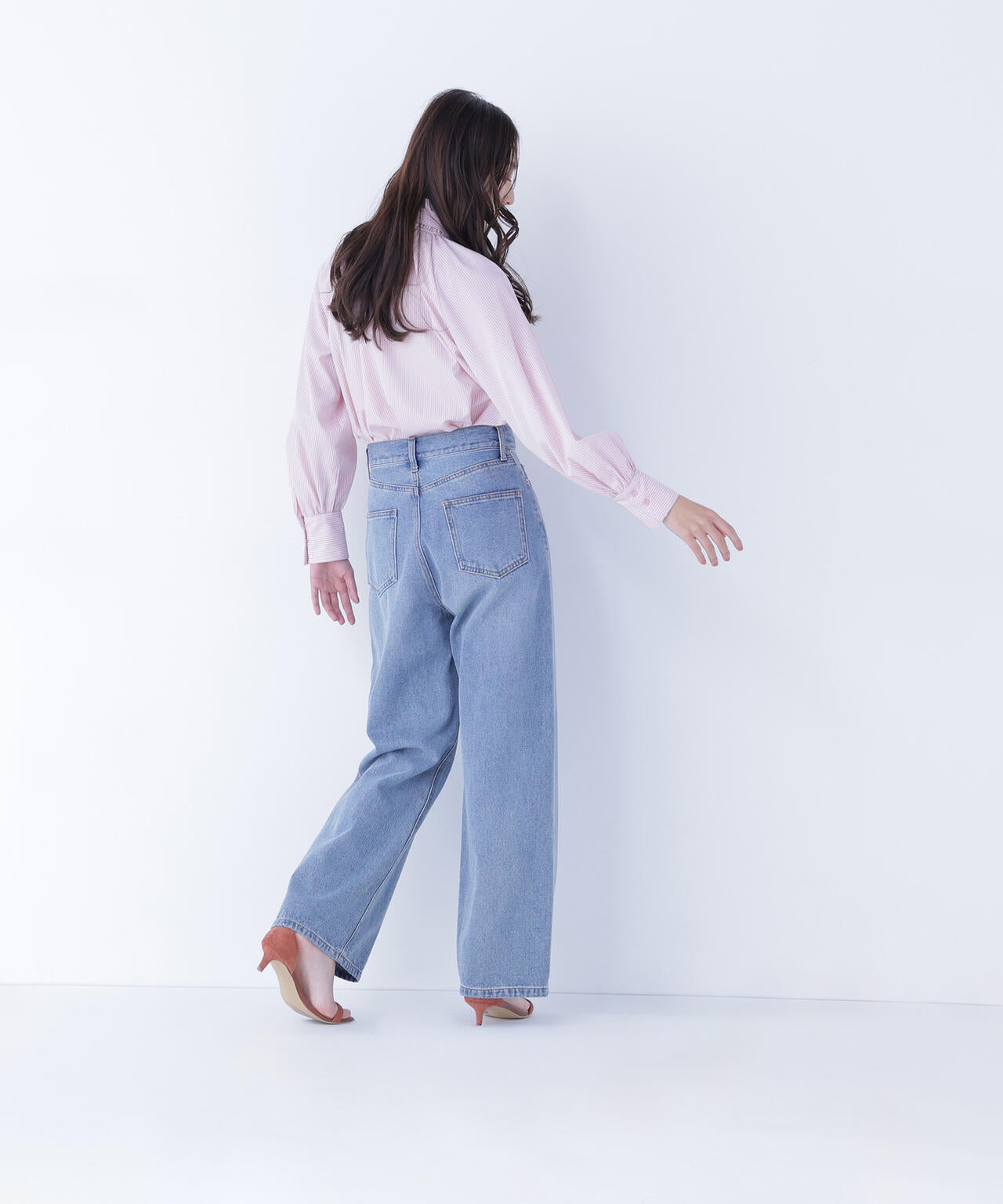 ハイネックリボンボウブラウス