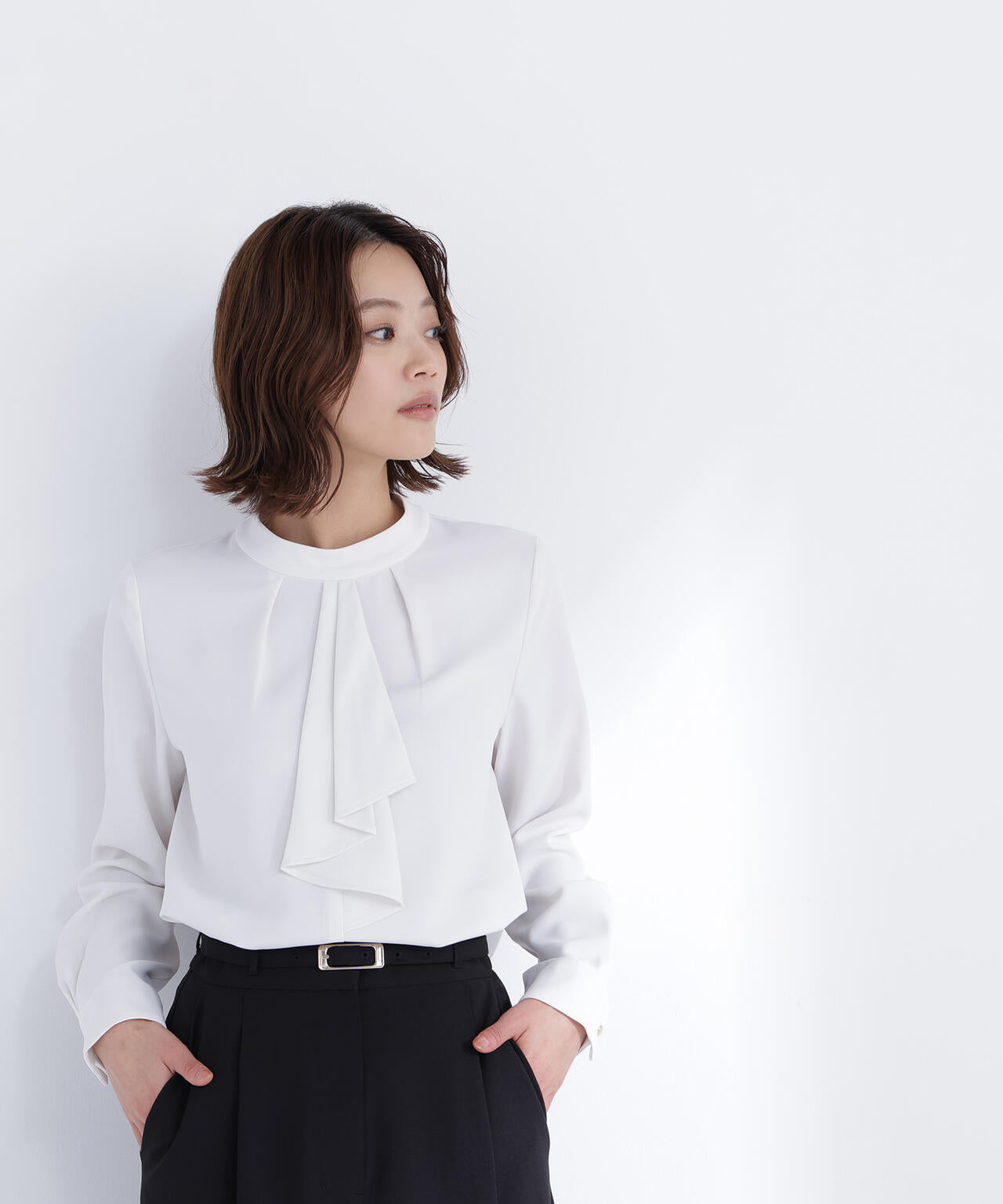 ラッフルボウタイブラウス | NATURAL BEAUTY BASIC（ナチュラル
