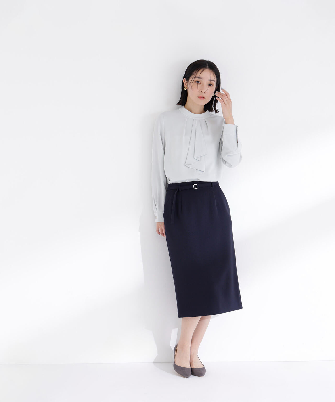 ラッフルボウタイブラウス | NATURAL BEAUTY BASIC（ナチュラル