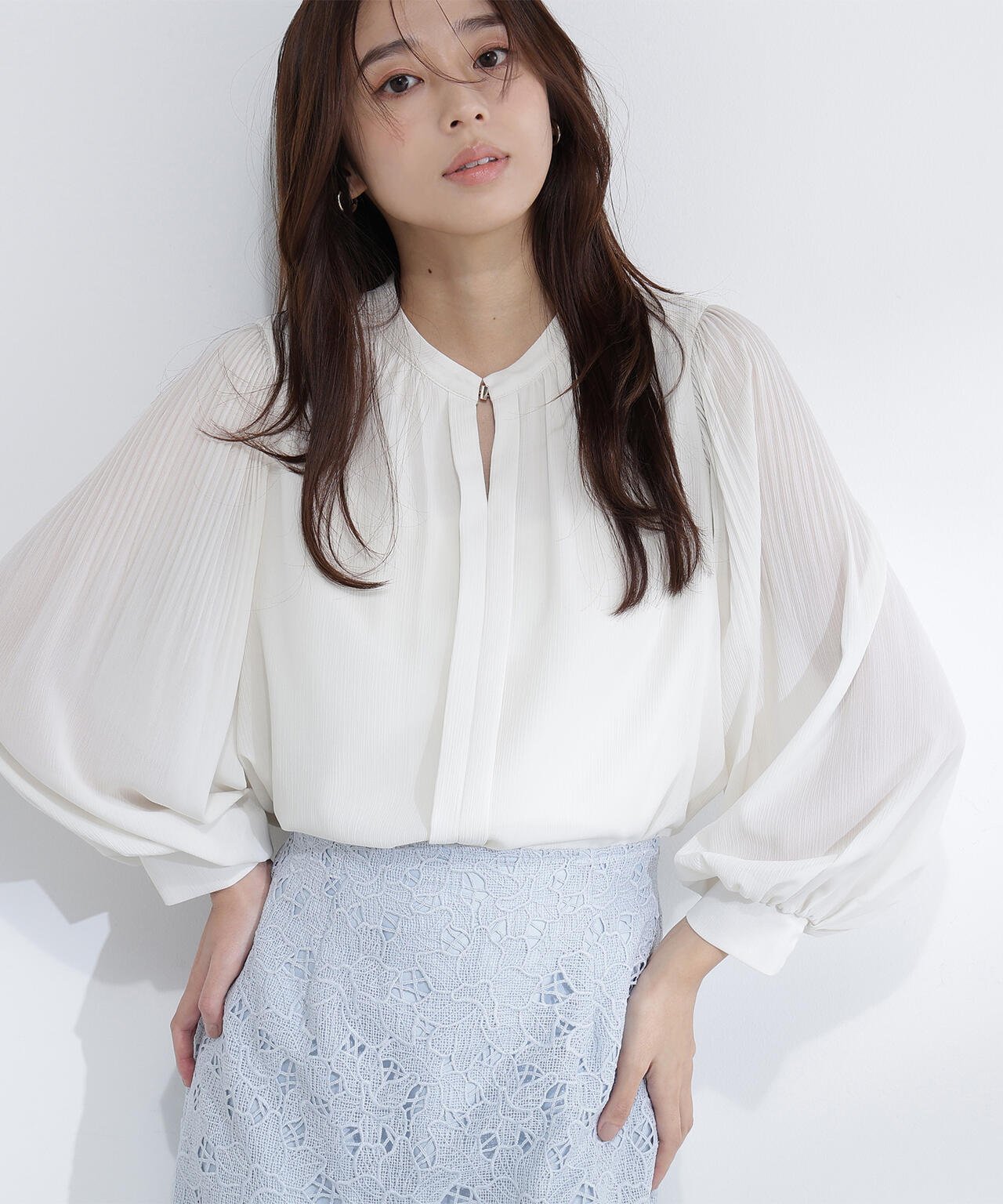 メタルポイント楊柳ブラウス