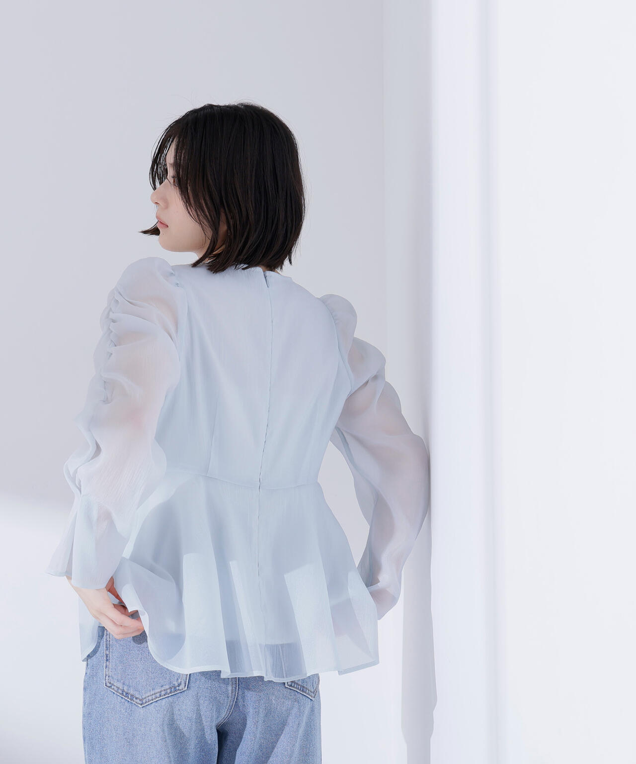 シアーペプラムブラウス | NATURAL BEAUTY BASIC（ナチュラル