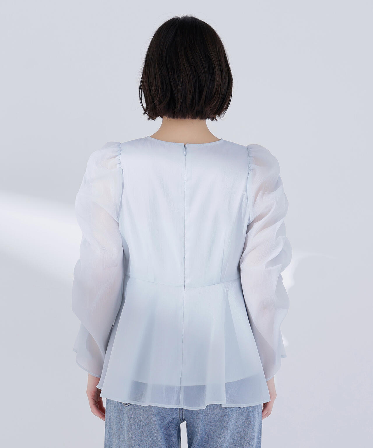 シアーペプラムブラウス