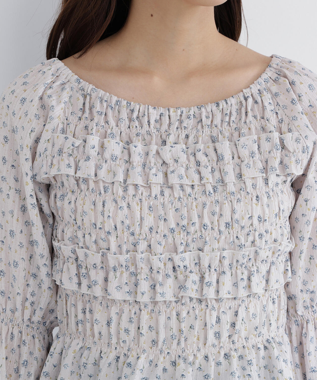 ミニフラワーシャーリングブラウス