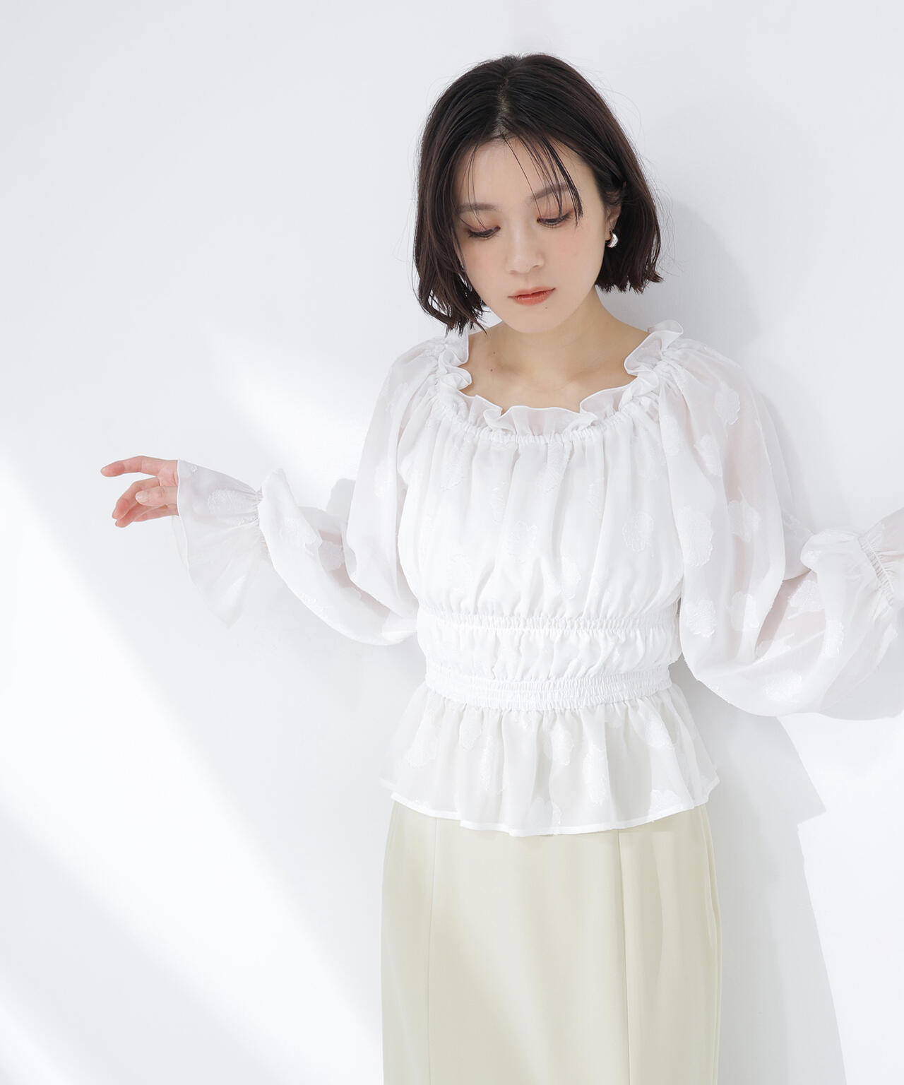 ガーゼ フラワージャガードブラウス 長袖 プルオーバー F オフホワイト フラワージャガードブラウス | NATURAL BEAUTY BASIC（ナチュラル