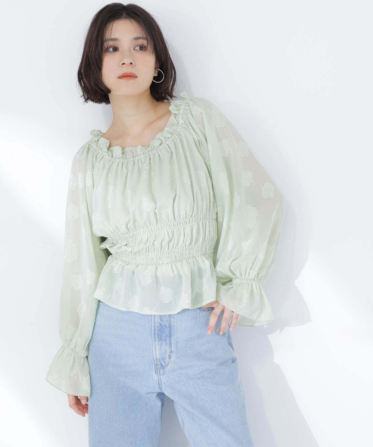 フラワージャガードブラウス