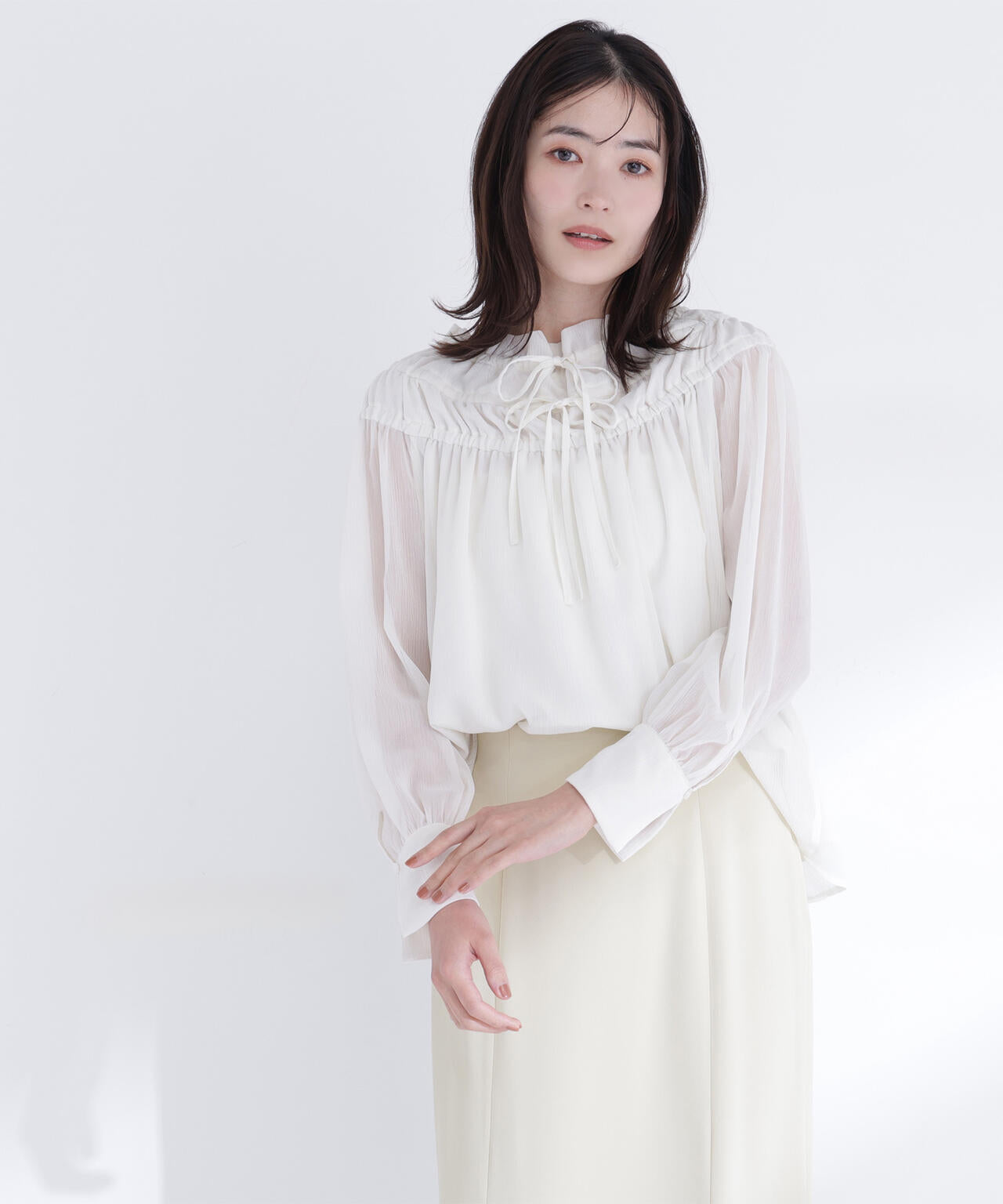 シャーリングショルダーブラウス | NATURAL BEAUTY BASIC（ナチュラル