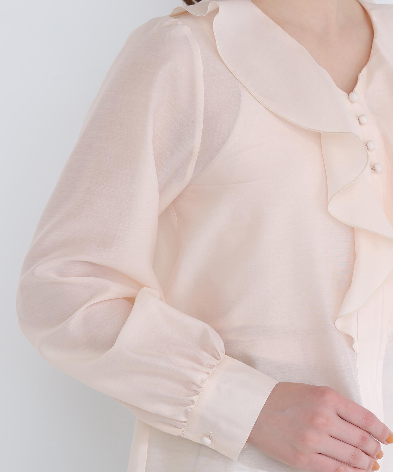 フロントフリルブラウス