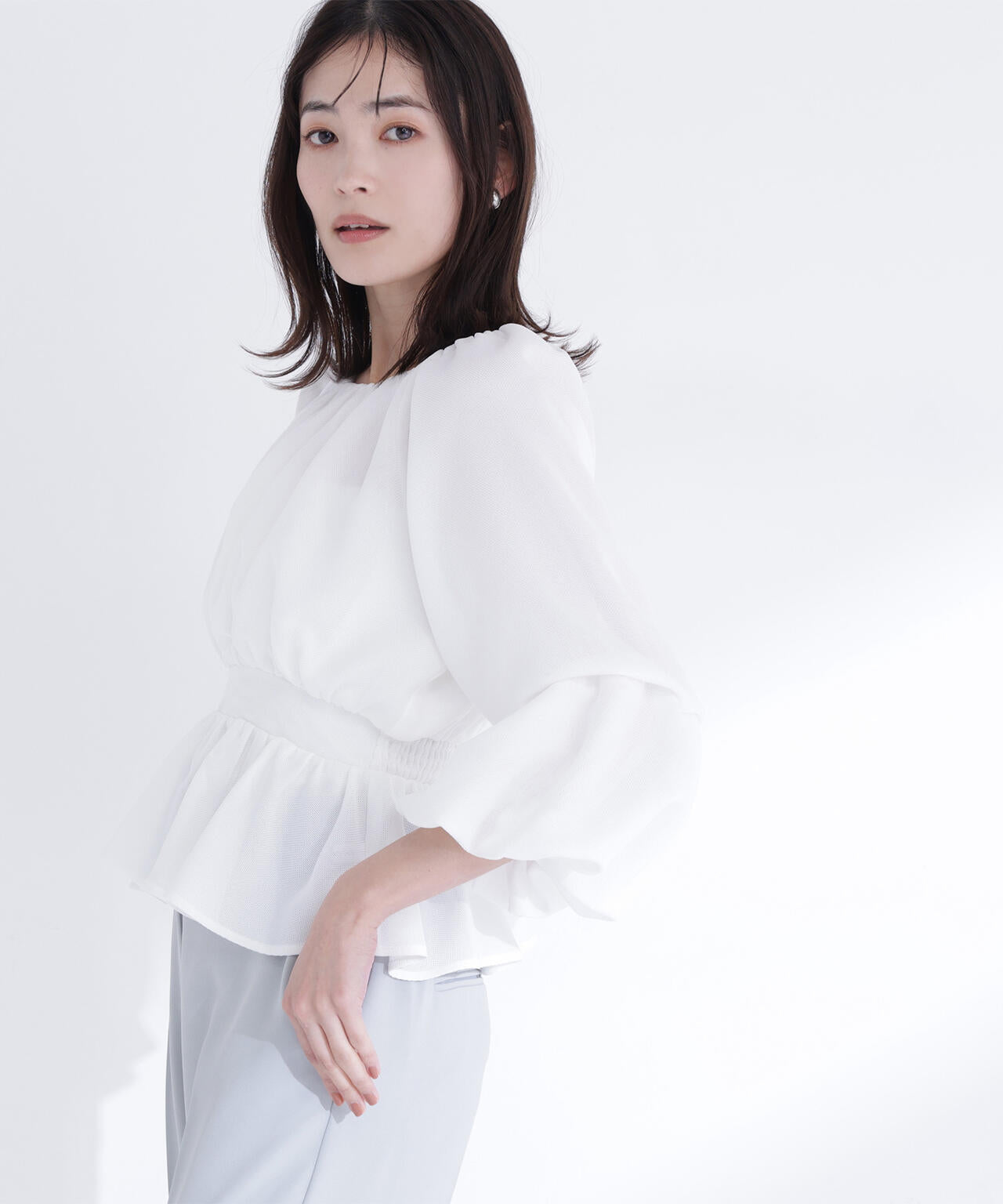 メッシュギャザーペプラムブラウス | NATURAL BEAUTY BASIC
