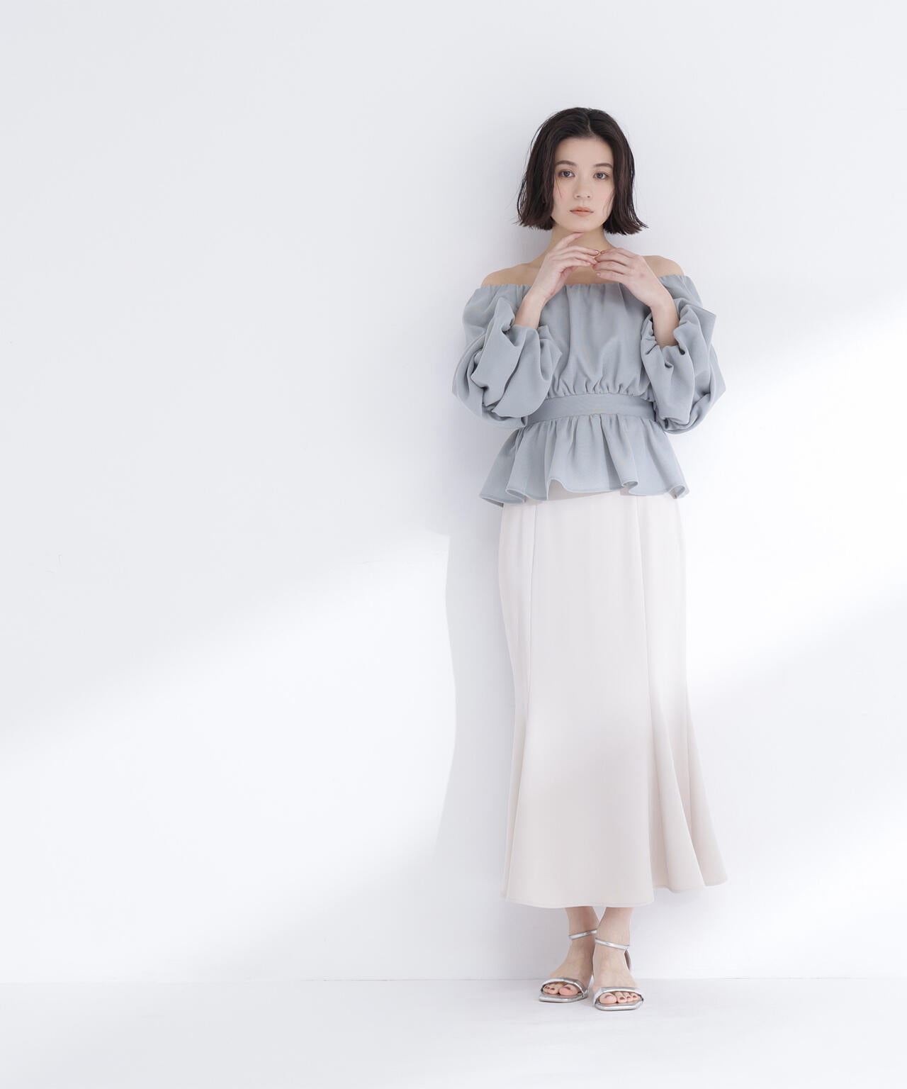 メッシュギャザーペプラムブラウス