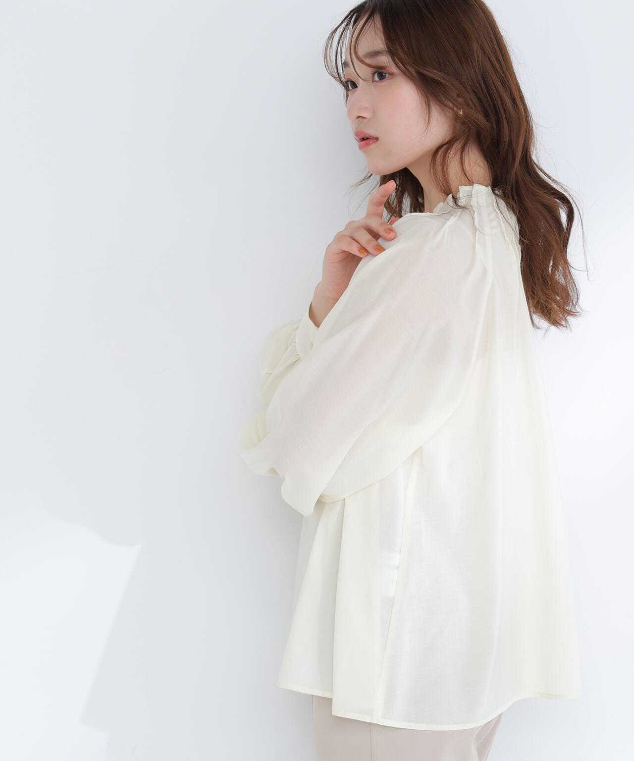 ナチュラルビューティー　ブラウス NATURAL BEAUTY BASIC｜ナチュラルビューティーベーシックのシャツ