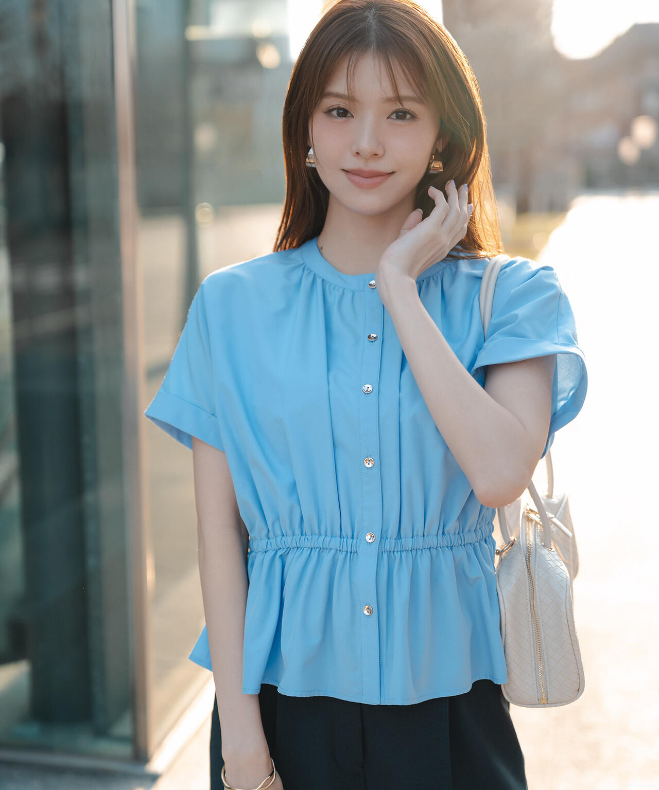 ちょうど、いい服】きゅっとふわっと。全部盛りブラウス | NATURAL