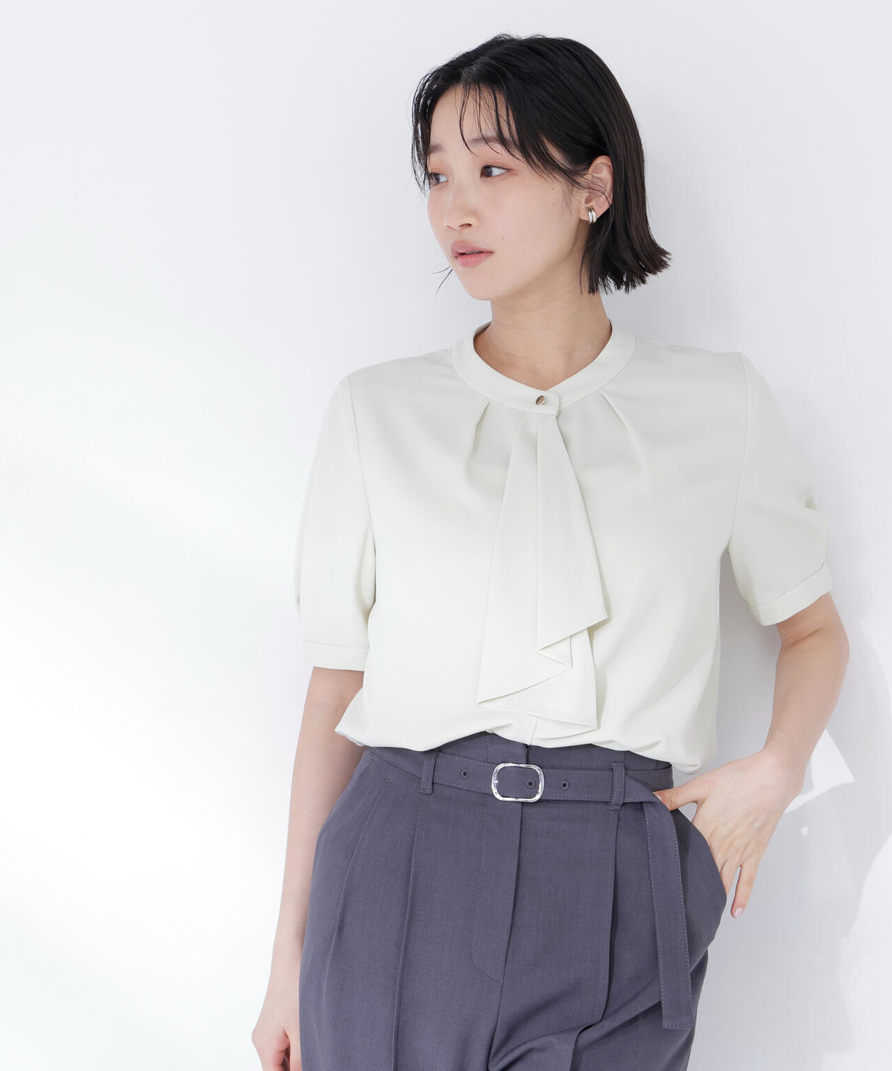 身長165　B:80 W:59 / H:85 / S:23.5 着用サイズ：M