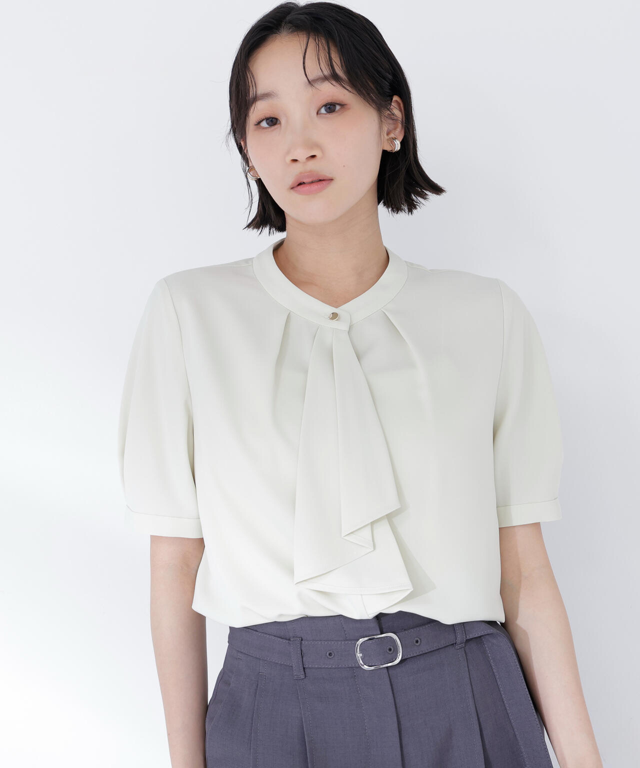ラッフルボウタイブラウス半袖 | NATURAL BEAUTY BASIC（ナチュラル