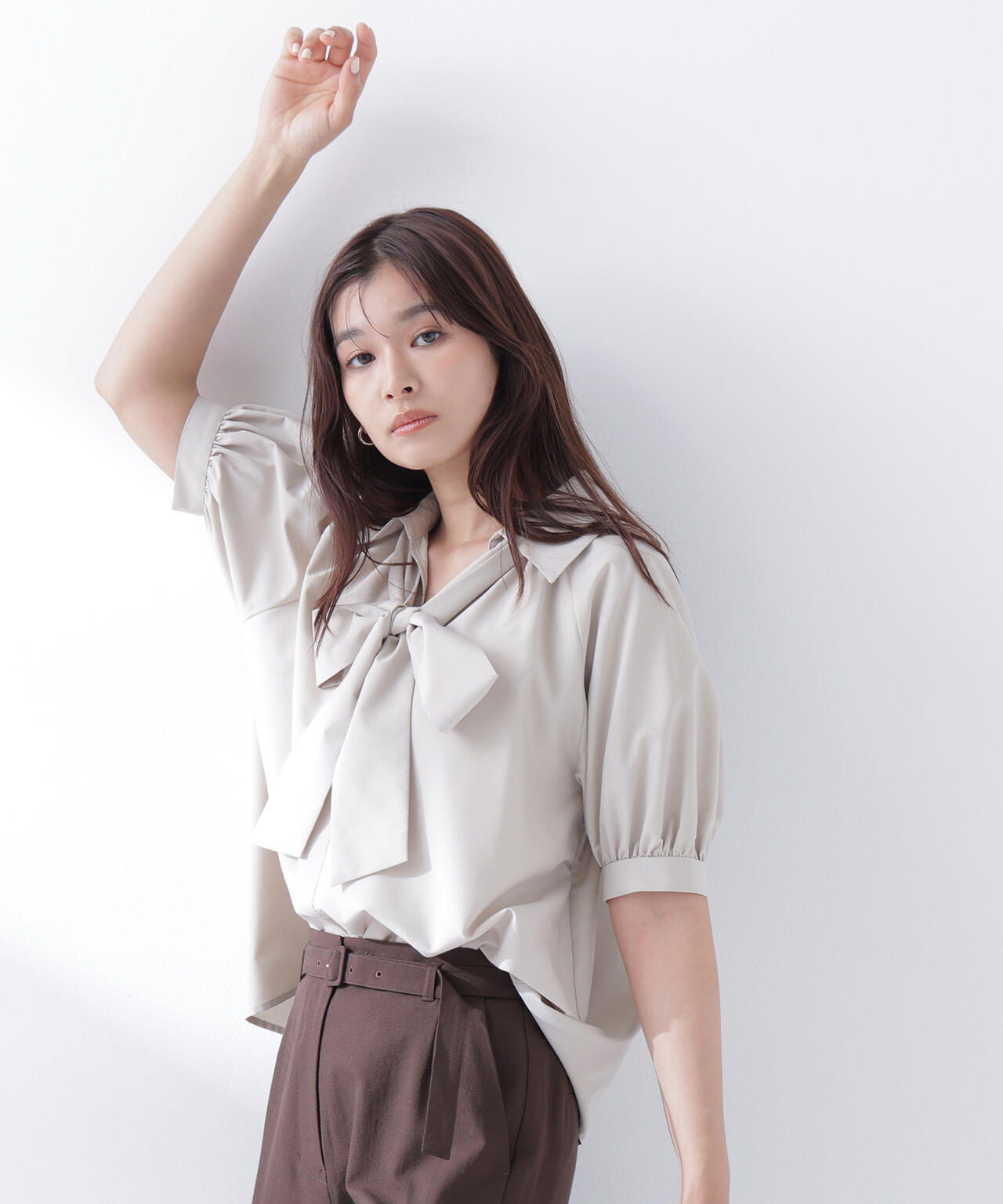 新品 SHIPS days ドット スキッパー リボンブラウス 定価10120円 SHIPS - 新品 SHIPS days ドット スキッパー リボンブラウス 定価10120