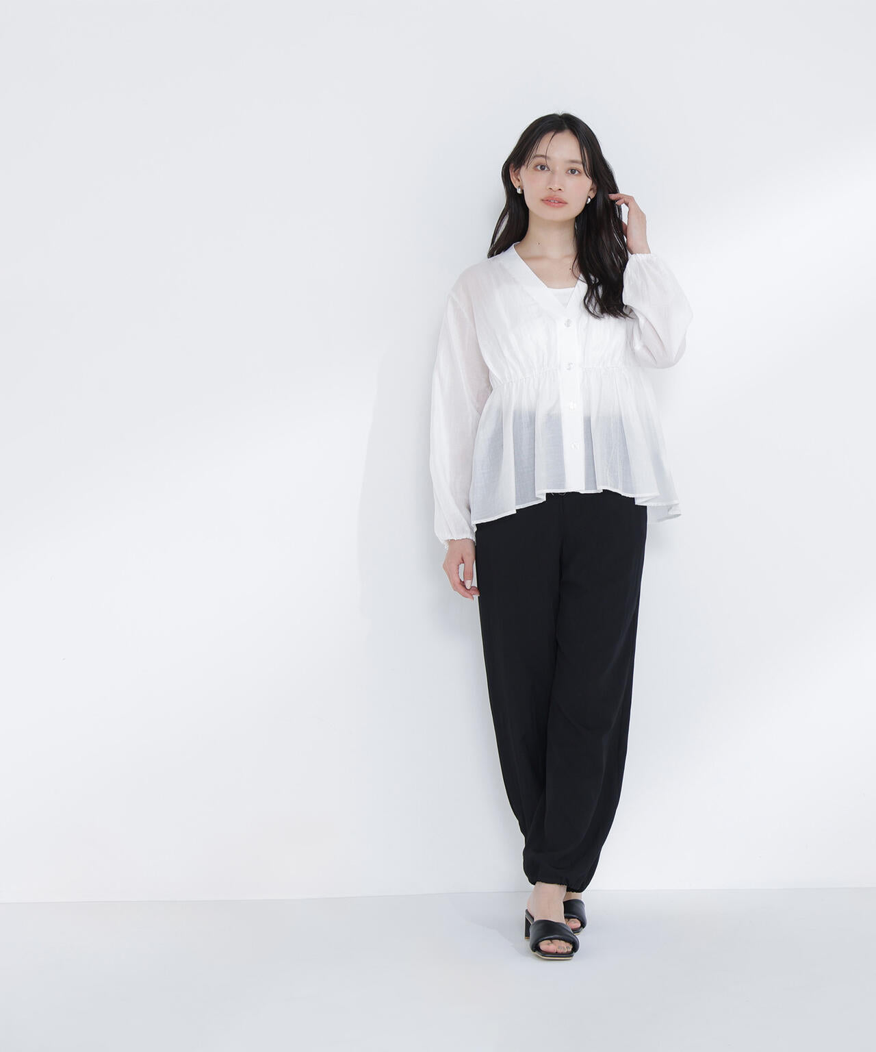 165cm 着用サイズ：FR