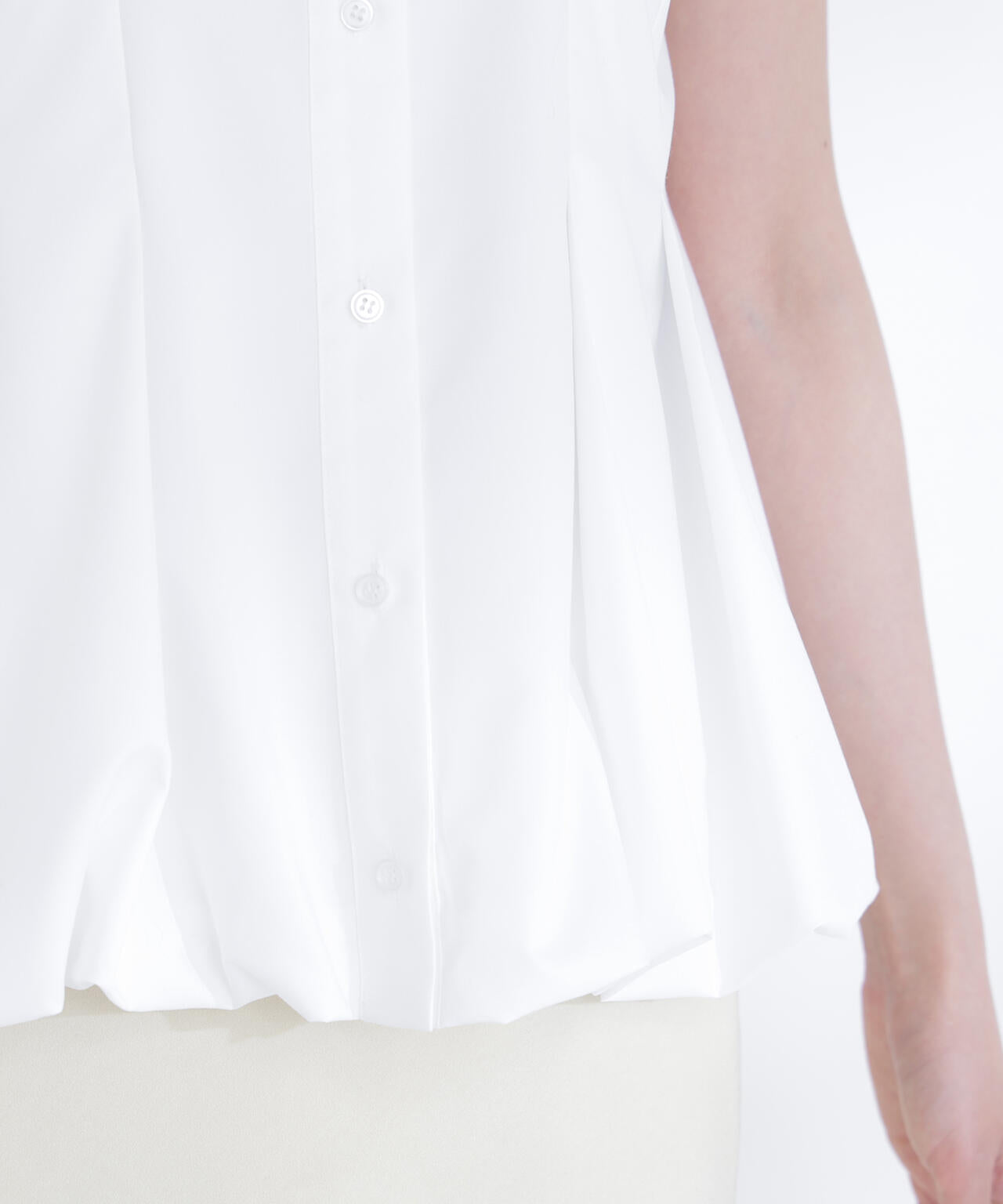 165cm 着用サイズ：FR