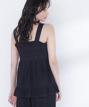 165cm 着用サイズ：FR