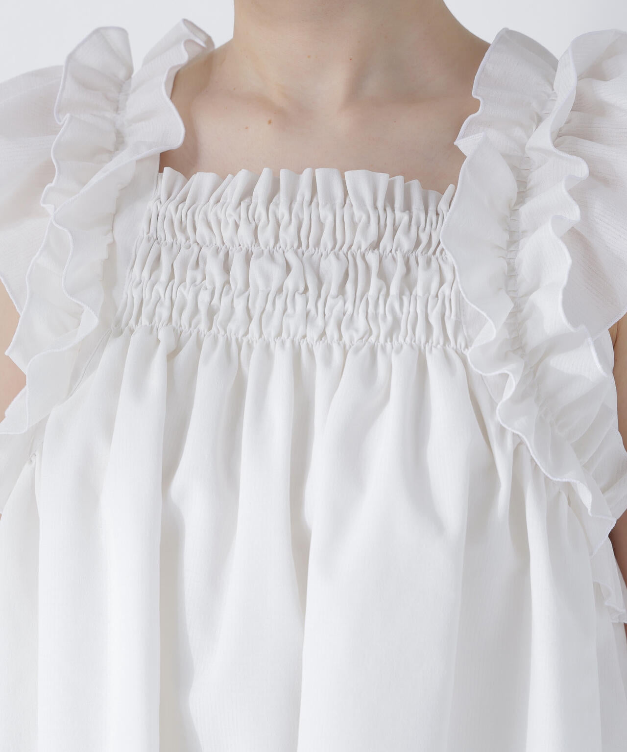 168cm B:78 W:57 H:87 着用サイズ：FR