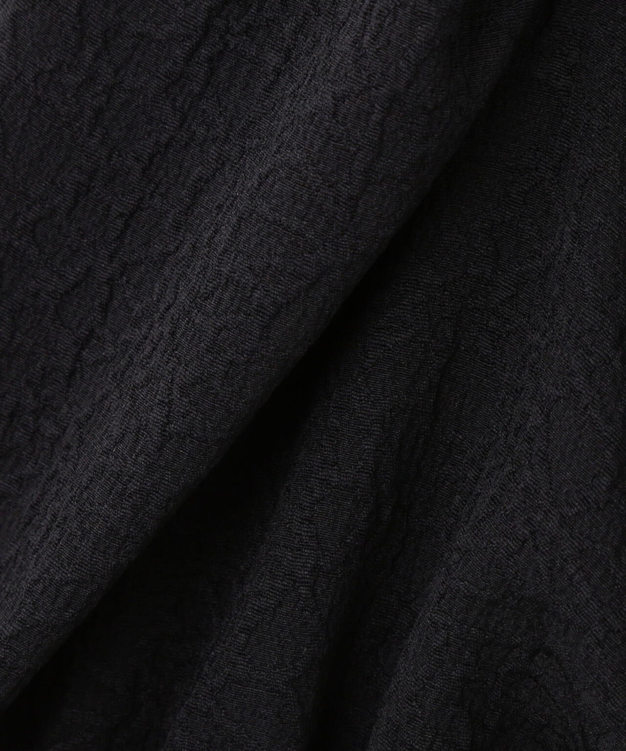 ゴールドボタンジャガードブラウス