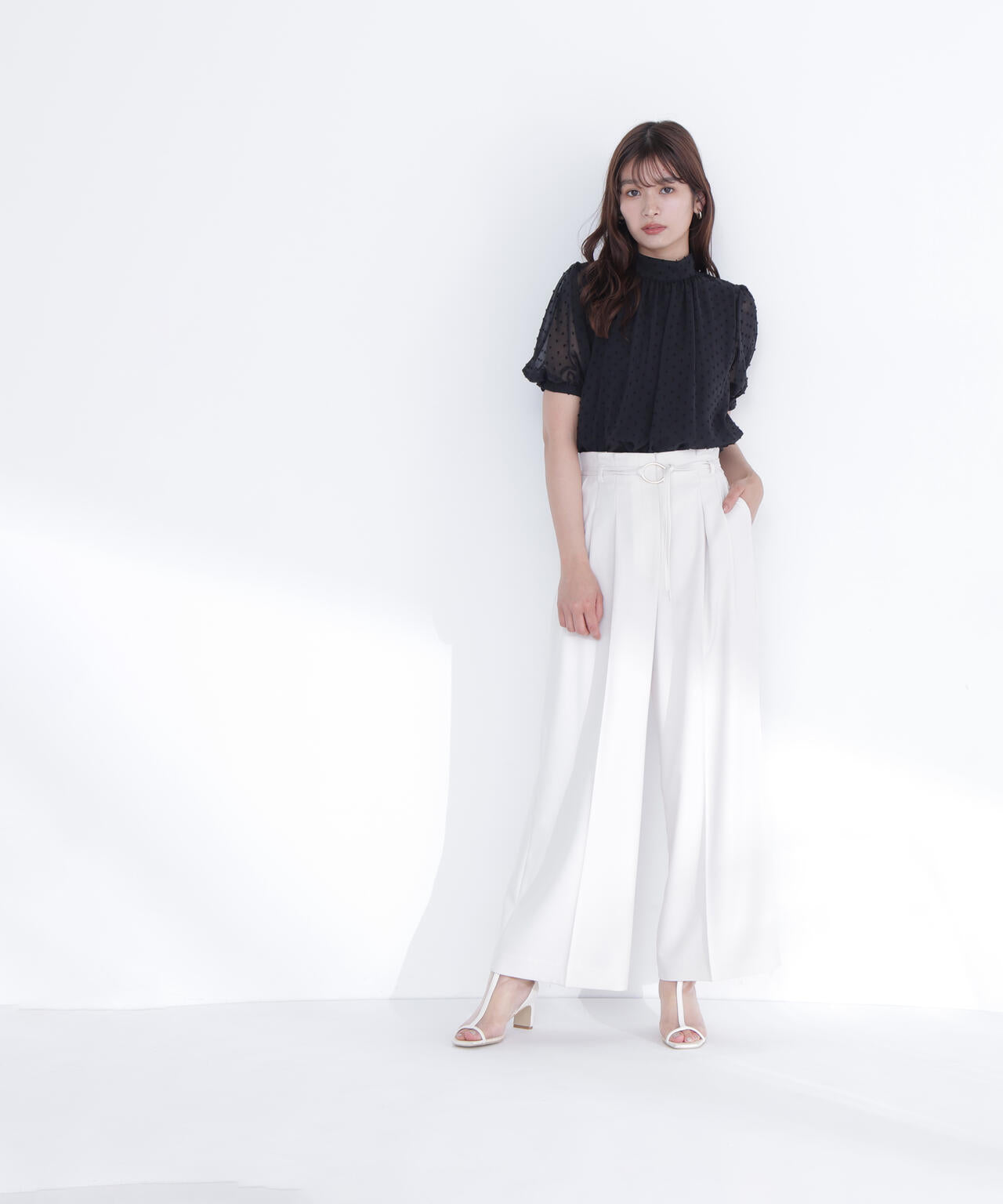 168cm 着用サイズ：FR