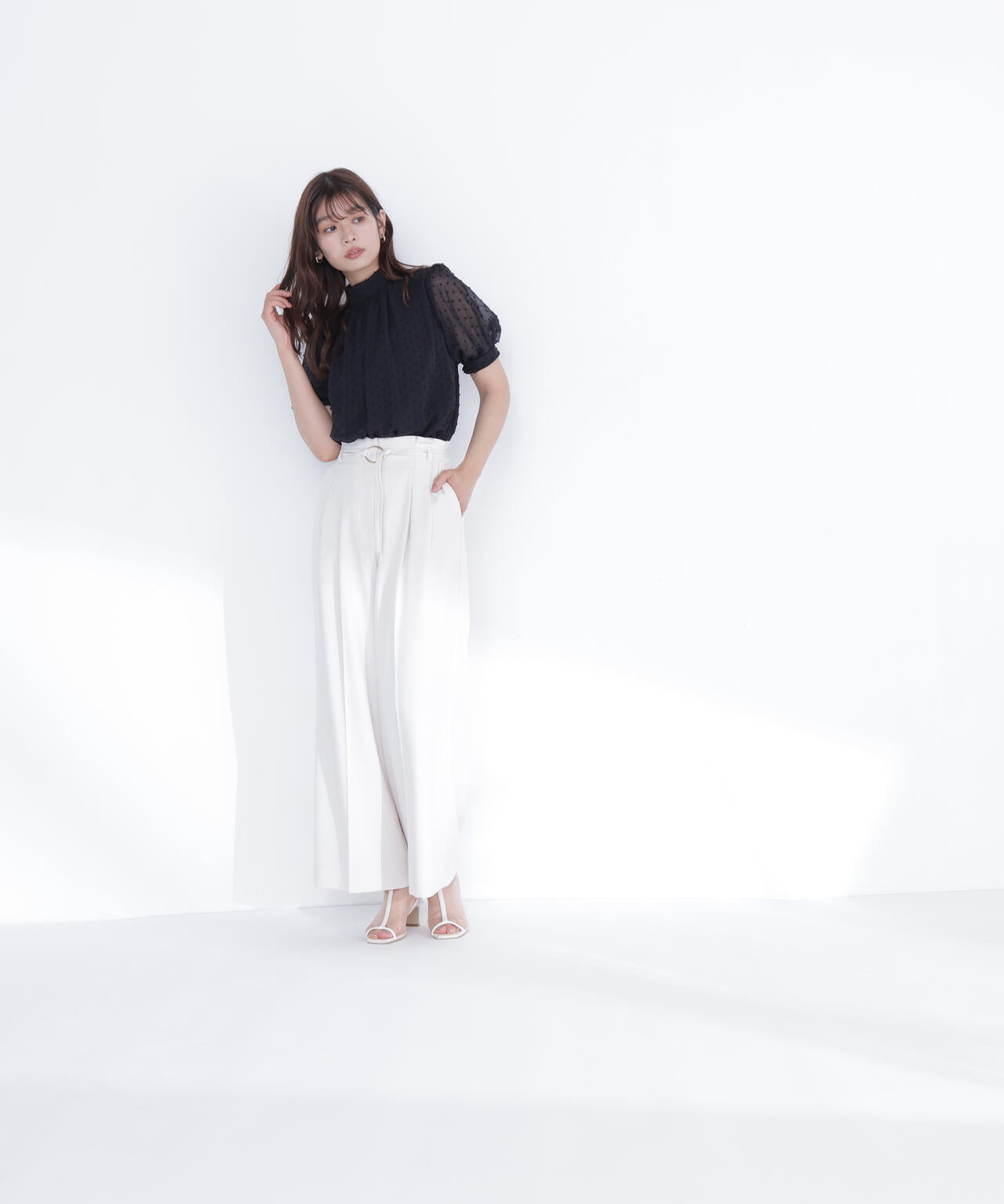 168cm 着用サイズ：FR