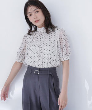 168cm 着用サイズ：FR