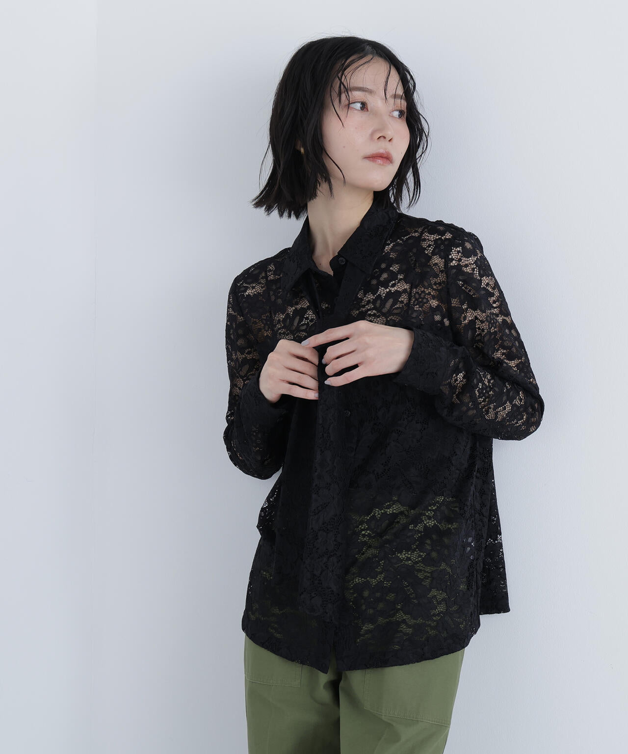 レースボウタイブラウス