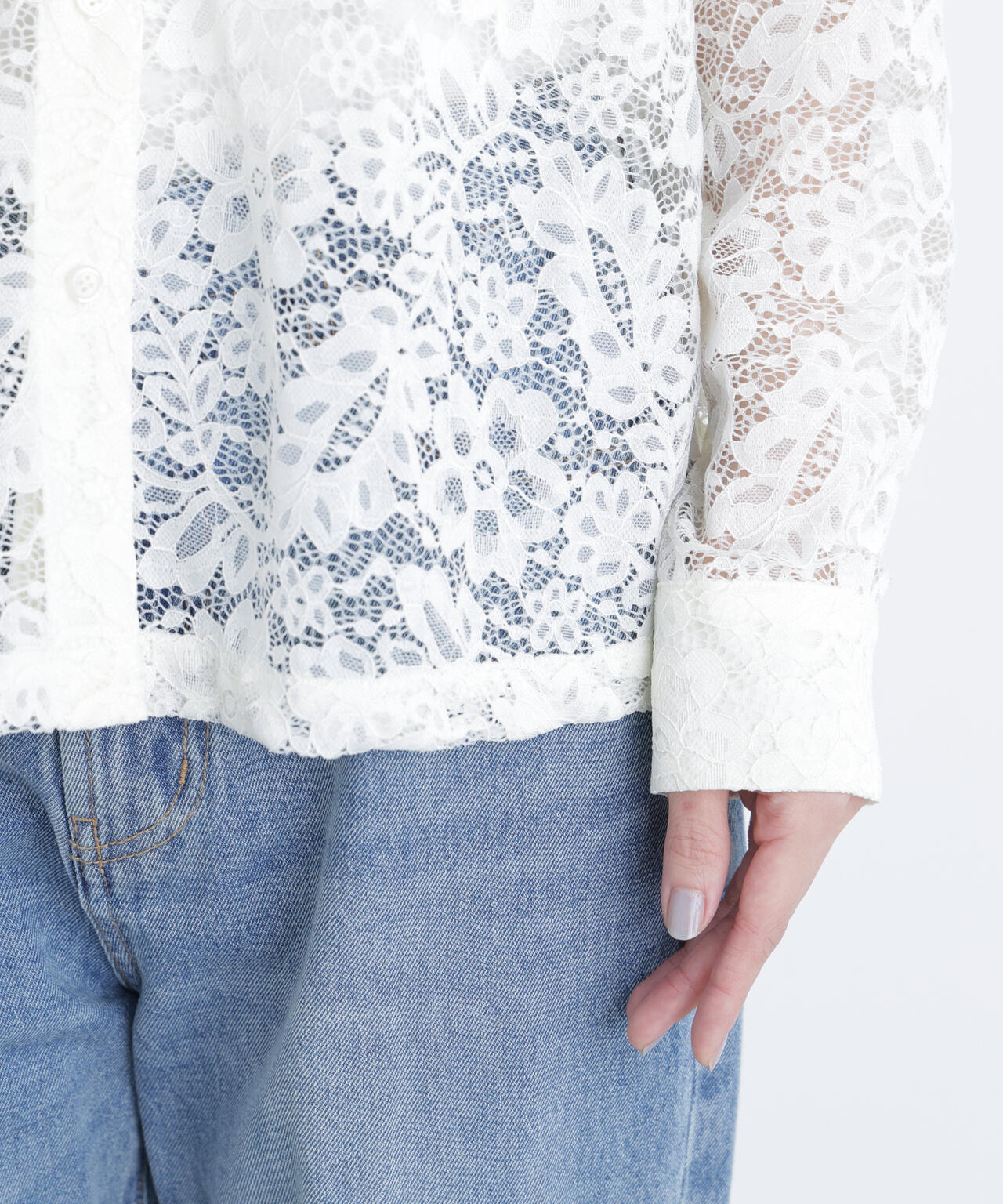 レースボウタイブラウス