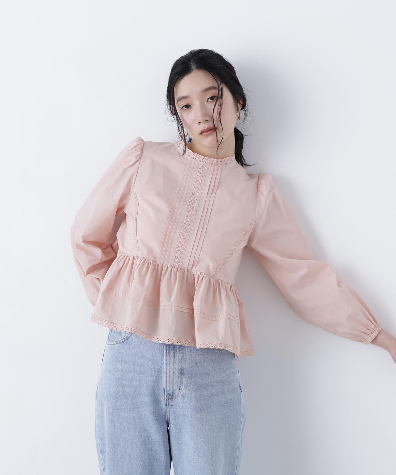 コットンレースブラウス