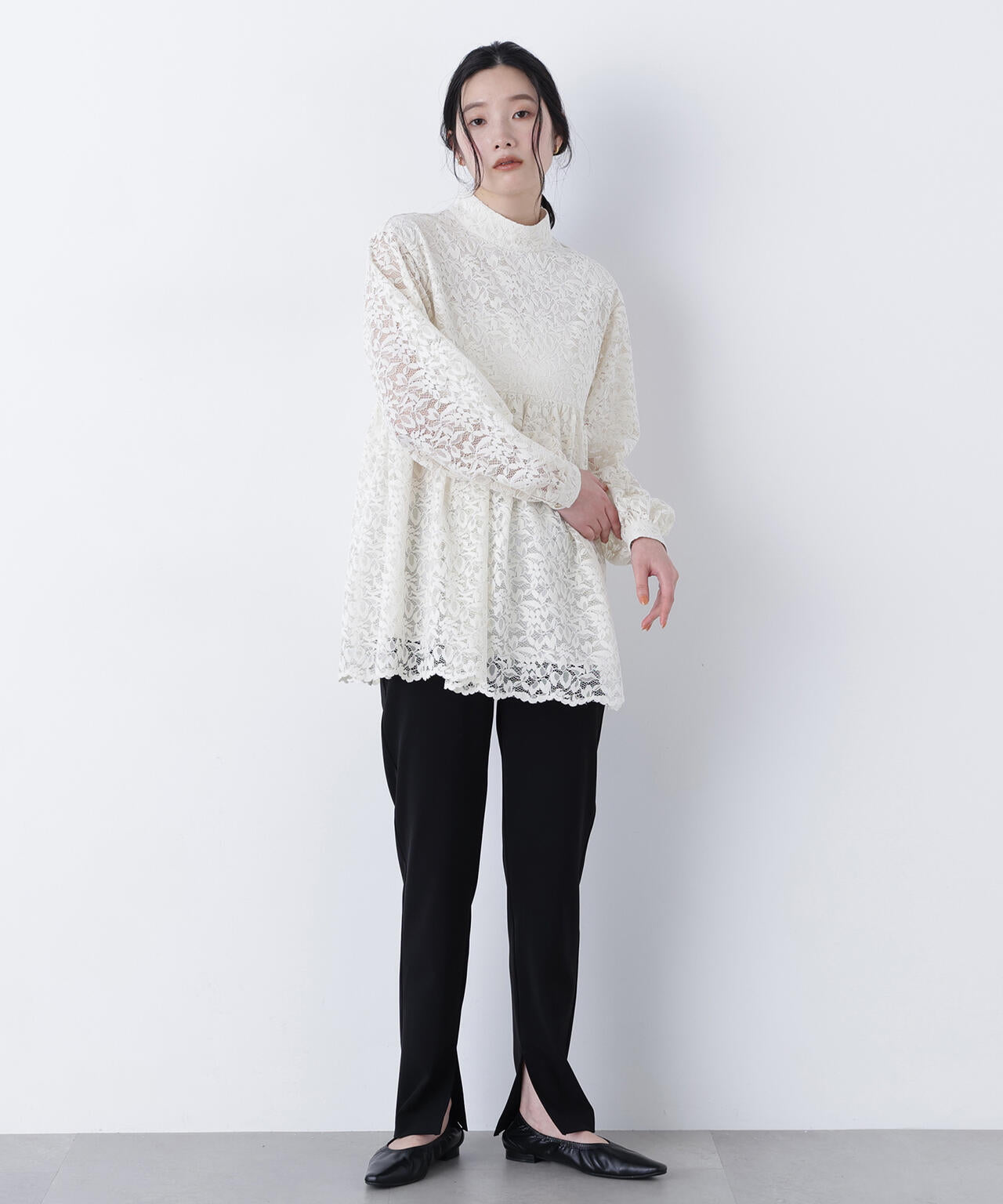 好きを着て気分が上がる】レースチュニックブラウス | NAVYNAVY