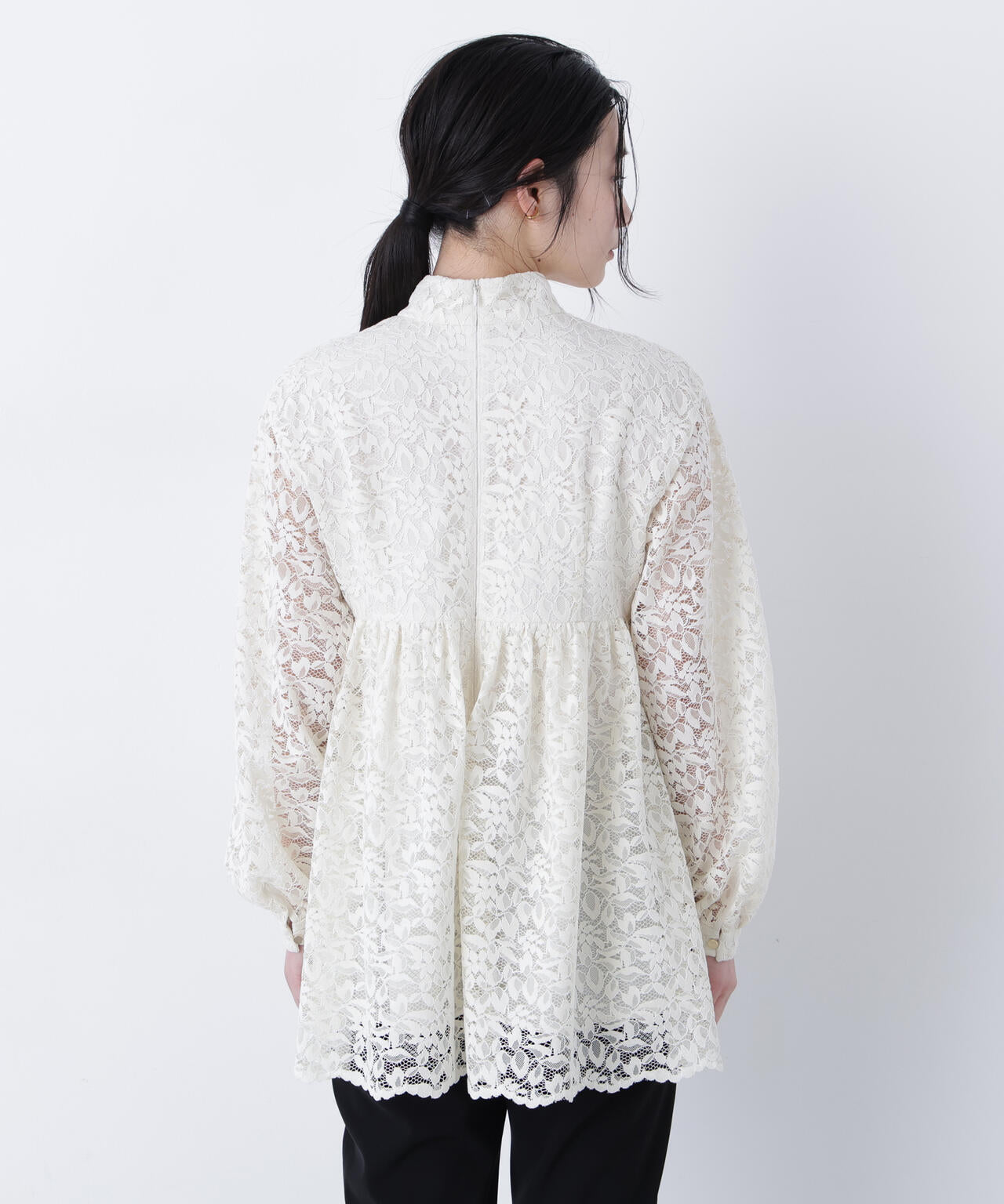 好きを着て気分が上がる】レースチュニックブラウス | NAVYNAVY