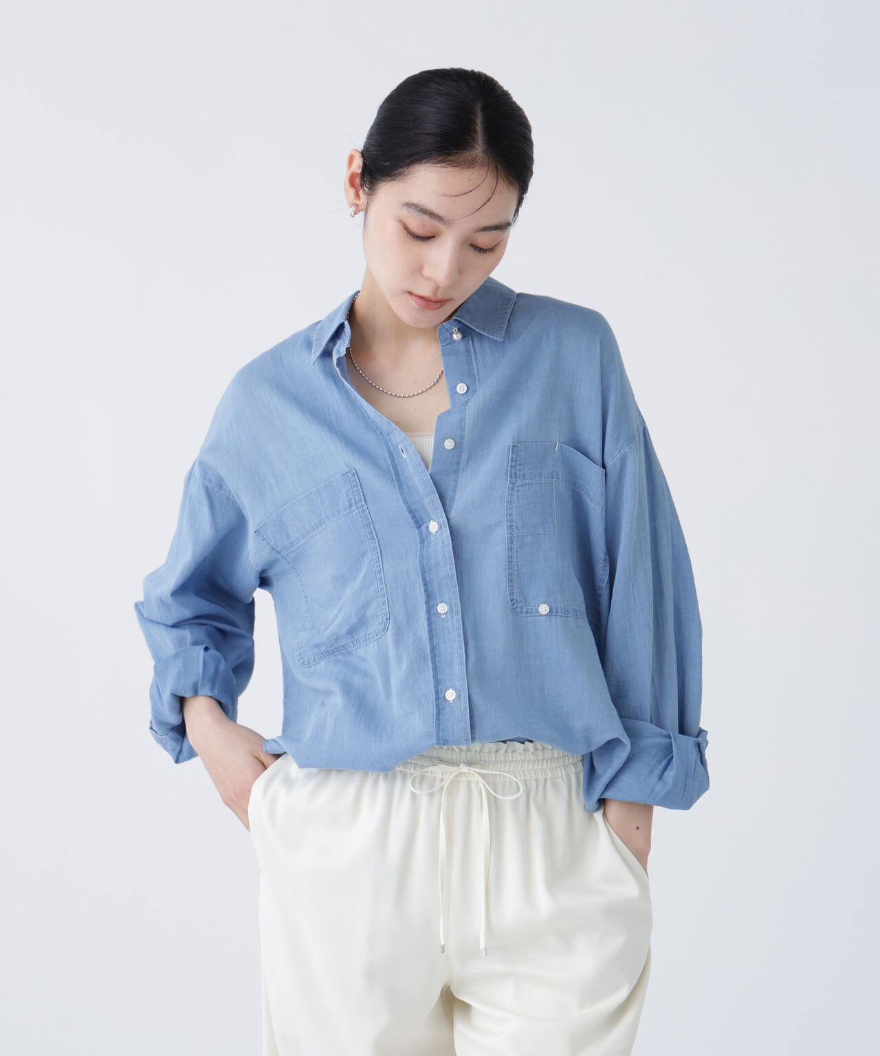 168cm B81cm W60cm H89cm 着用サイズ：FR