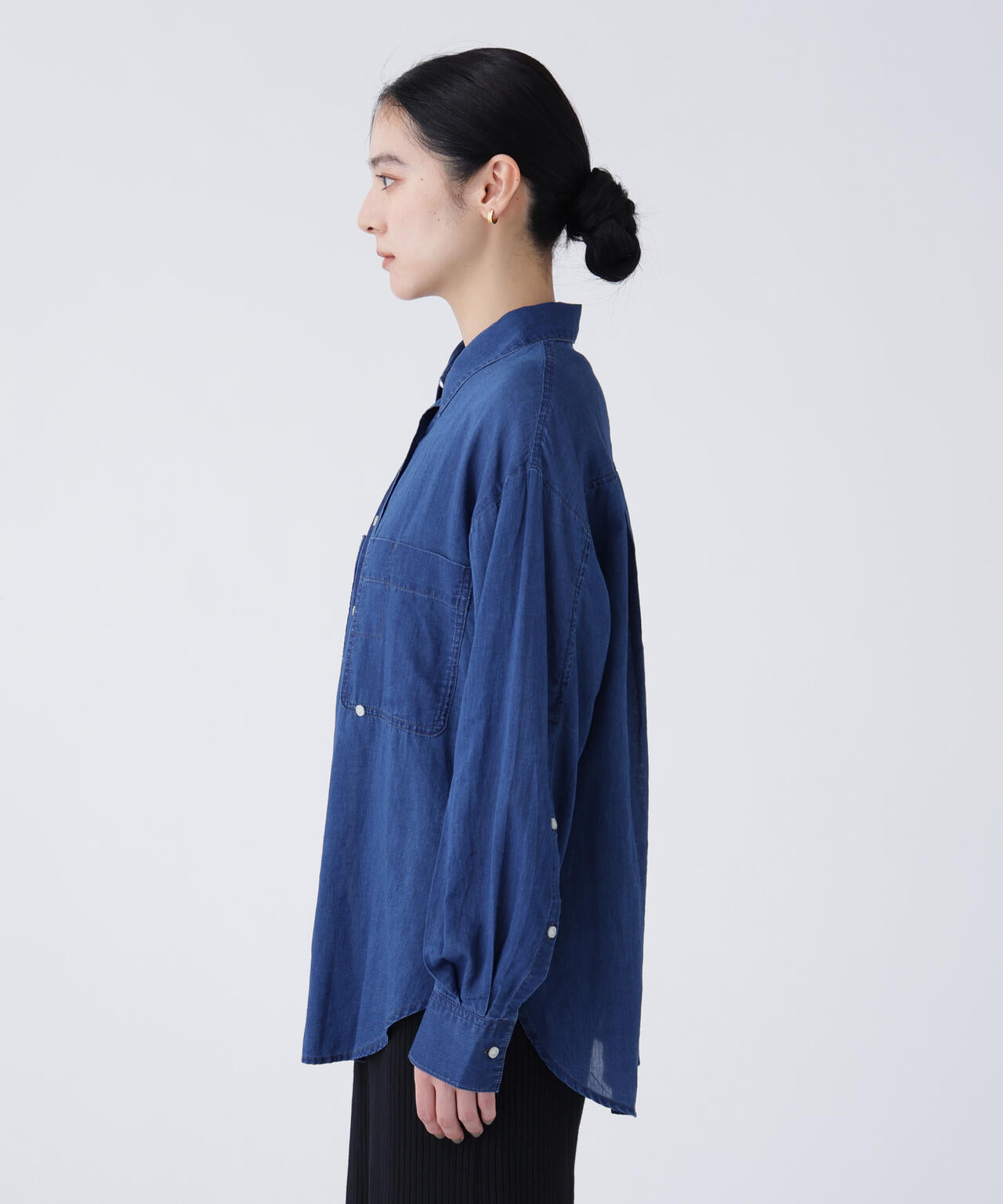 168cm B81cm W60cm H89cm 着用サイズ：FR