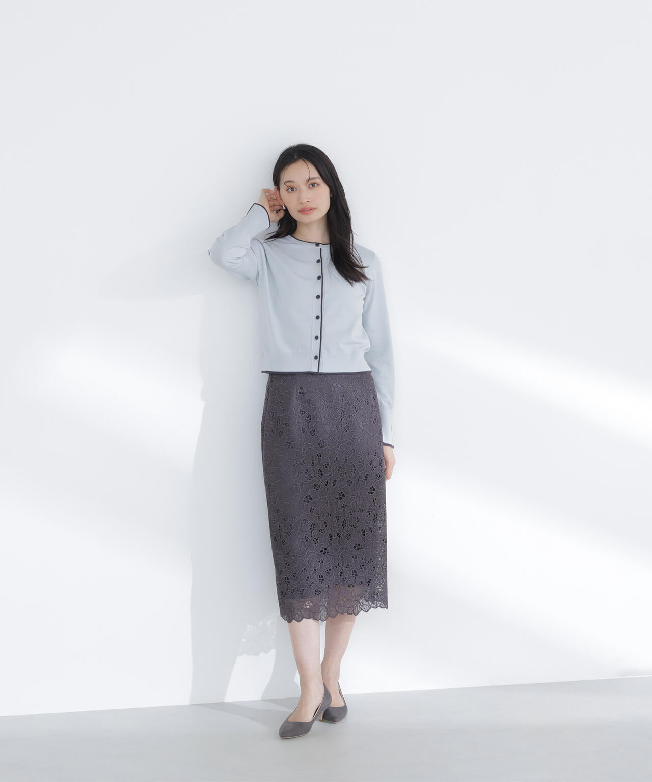 フラワーレースタイトスカート