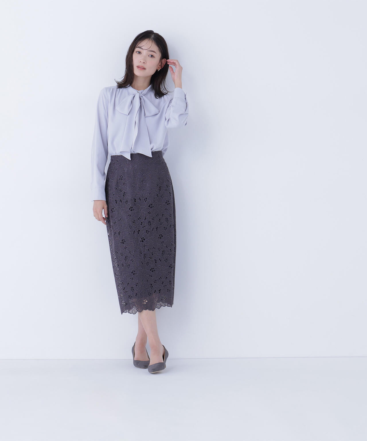 フラワーレースタイトスカート