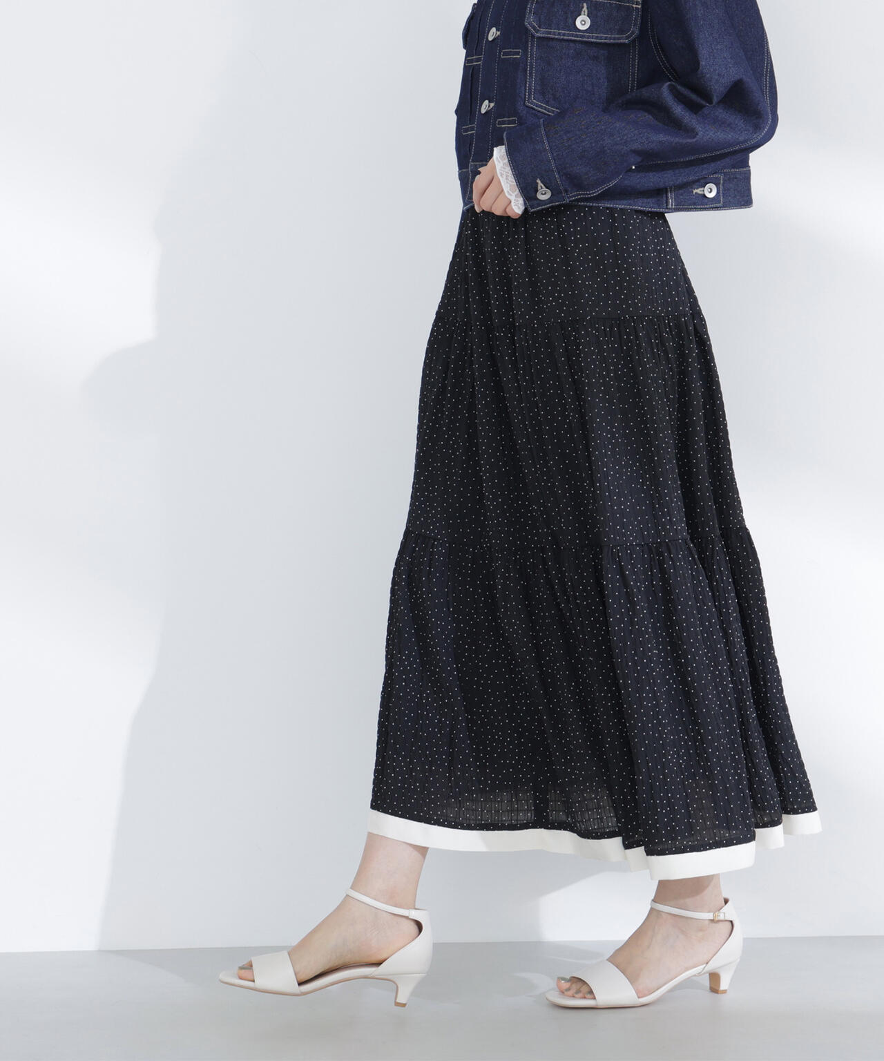 ドットバイカラーフレアスカート