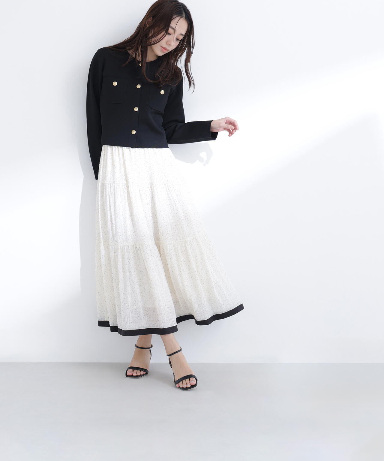 ドットバイカラーフレアスカート