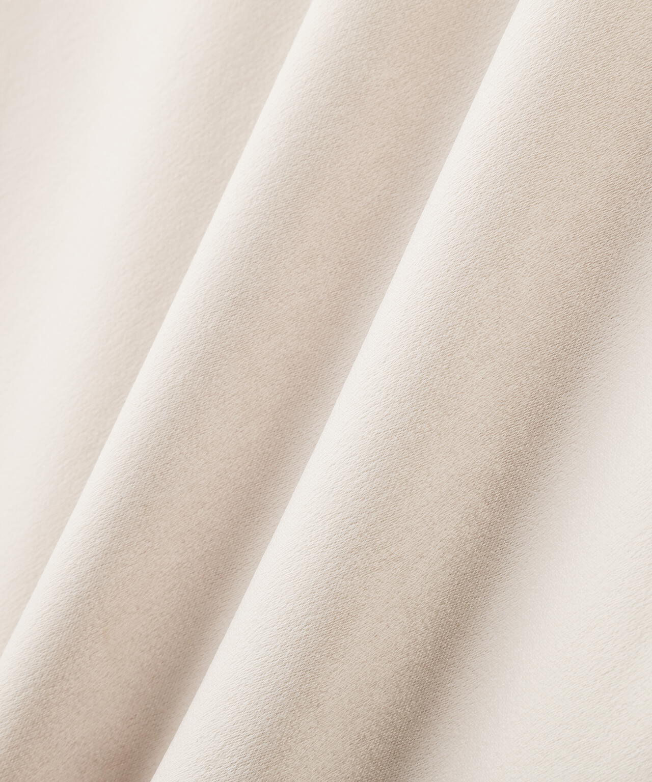 バイアスサテンナロースカート